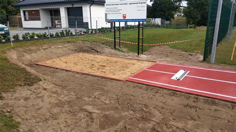 Porównanie skoku oscylacji w szlifierkach