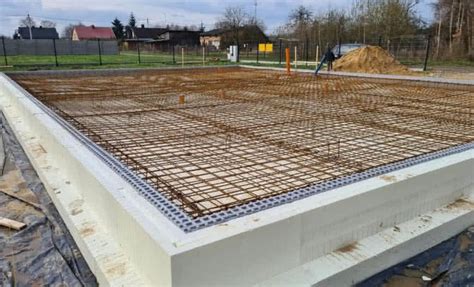 Render płyty fundamentowej z widocznym zbrojeniem