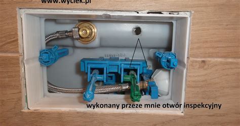 Podłączenie spłuczki