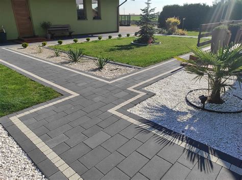 Przykład mozaikowego wzoru z kostki Polbruk Petra