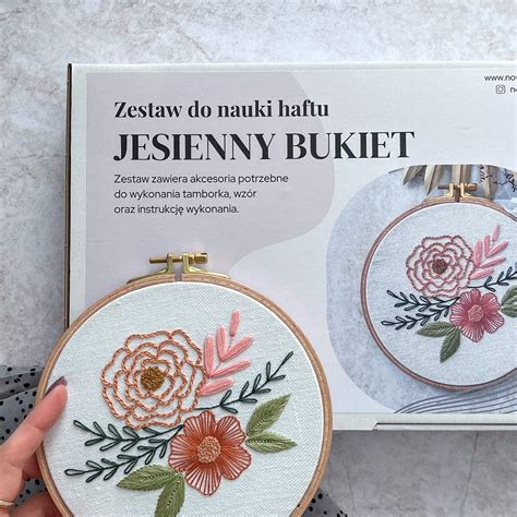 Zestaw do haftu z mulinami