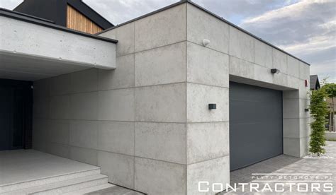 Elewacja z betonem architektonicznym