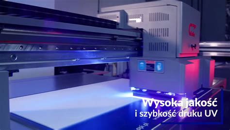 Przykładowe zastosowanie druku UV na plastikowych przedmiotach