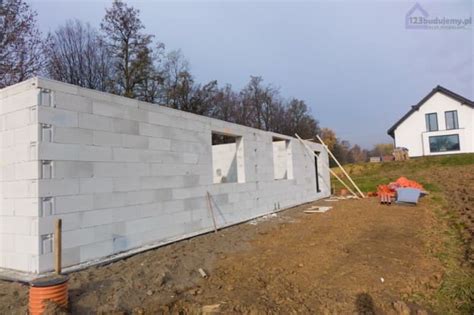 Schemat budowy ściany z bloczków betonowych