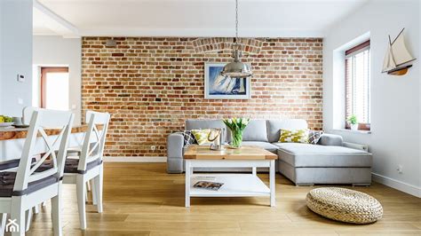 Biała cegła loft w nowoczesnym salonie