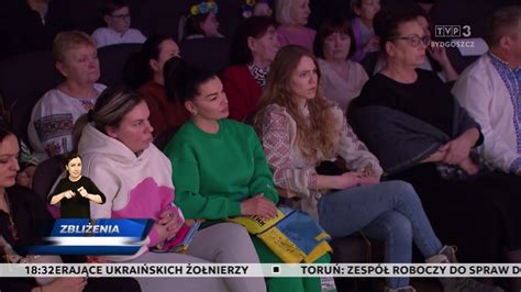 Detail zbliżenia na nieregularne szkliwo płytek