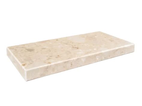 Parapet wewnętrzny z kamienia o grubości 3 cm