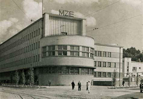 Architektura modernistyczna dwudziestolecia międzywojennego w Krakowie